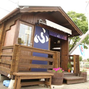 麩の岡田屋店舗外観大